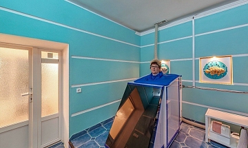 IMG