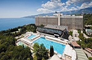 Фотографии объекта
							Отель «Грин Парк Ялта Интурист» Крым