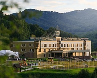 Отель Алтай Палас (Республика Алтай)