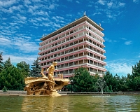 Санаторий Таврия (Крым)